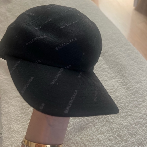 Used balenciaga hat. Authentic. LARGE. Unisex - Picture 2 of 6